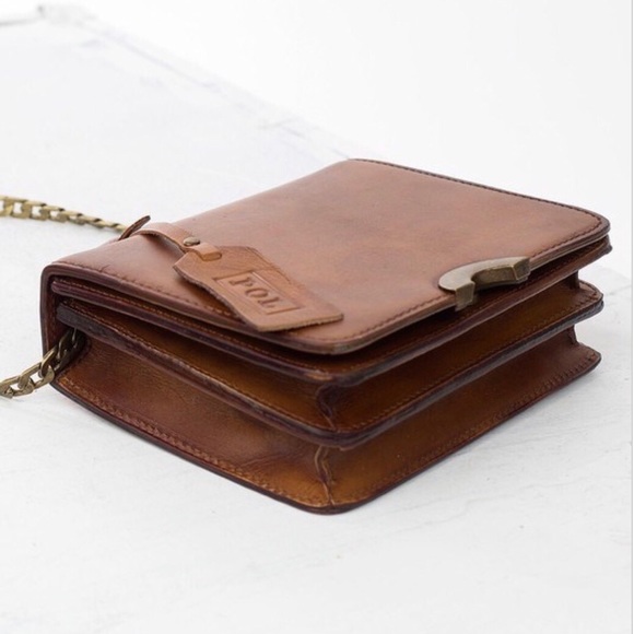 HP! Leather Foldover Crossbody Handbag! - Picture 2 of 7